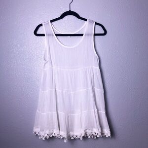 Wishlist White Flowy Tank Top Size Small
